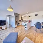 Sunny Terrace Oasis By Interhome 公寓
